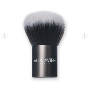 Alix Avien – Kabuki Brush